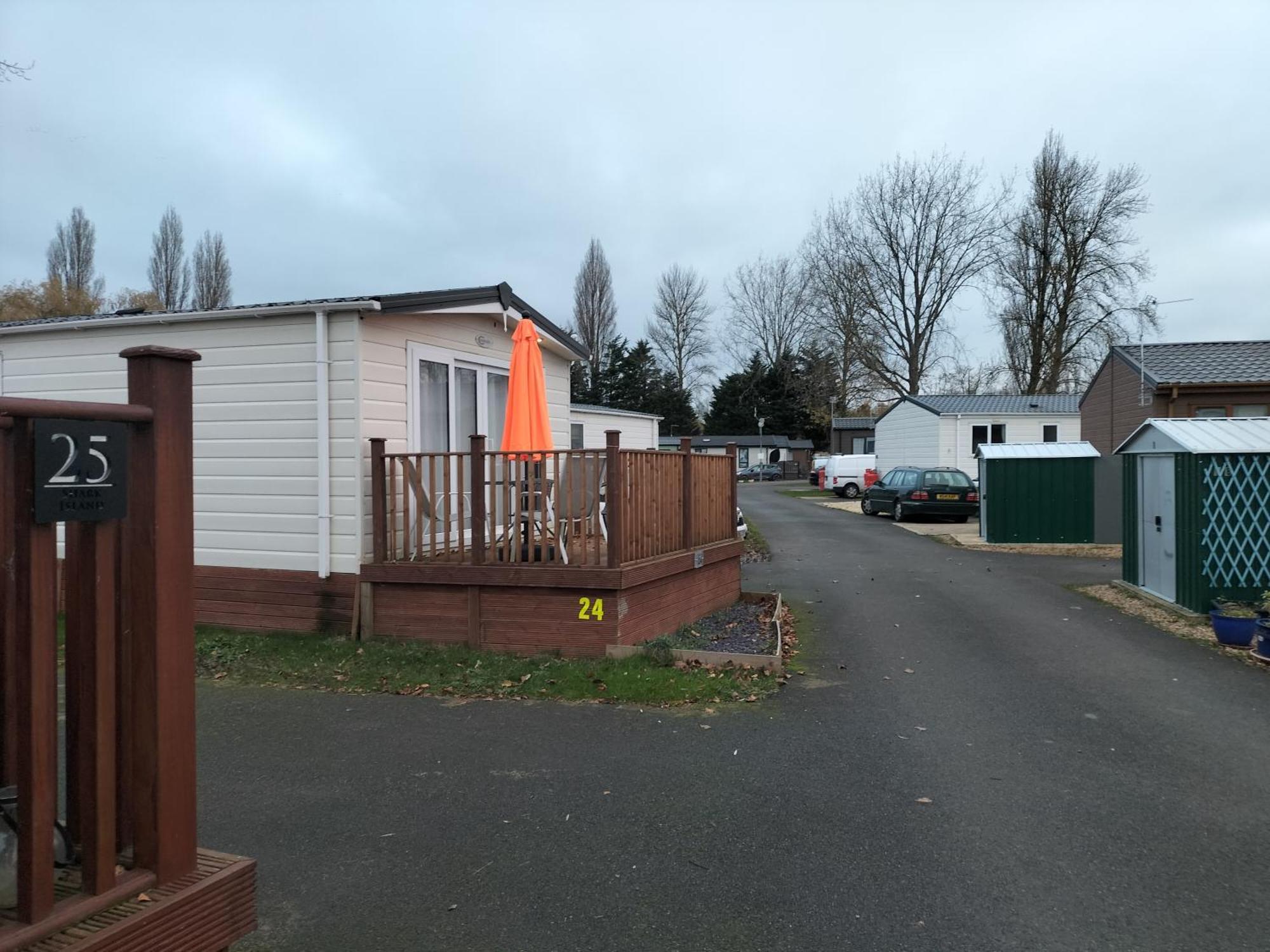 24 Shark Island Campsite Northampton